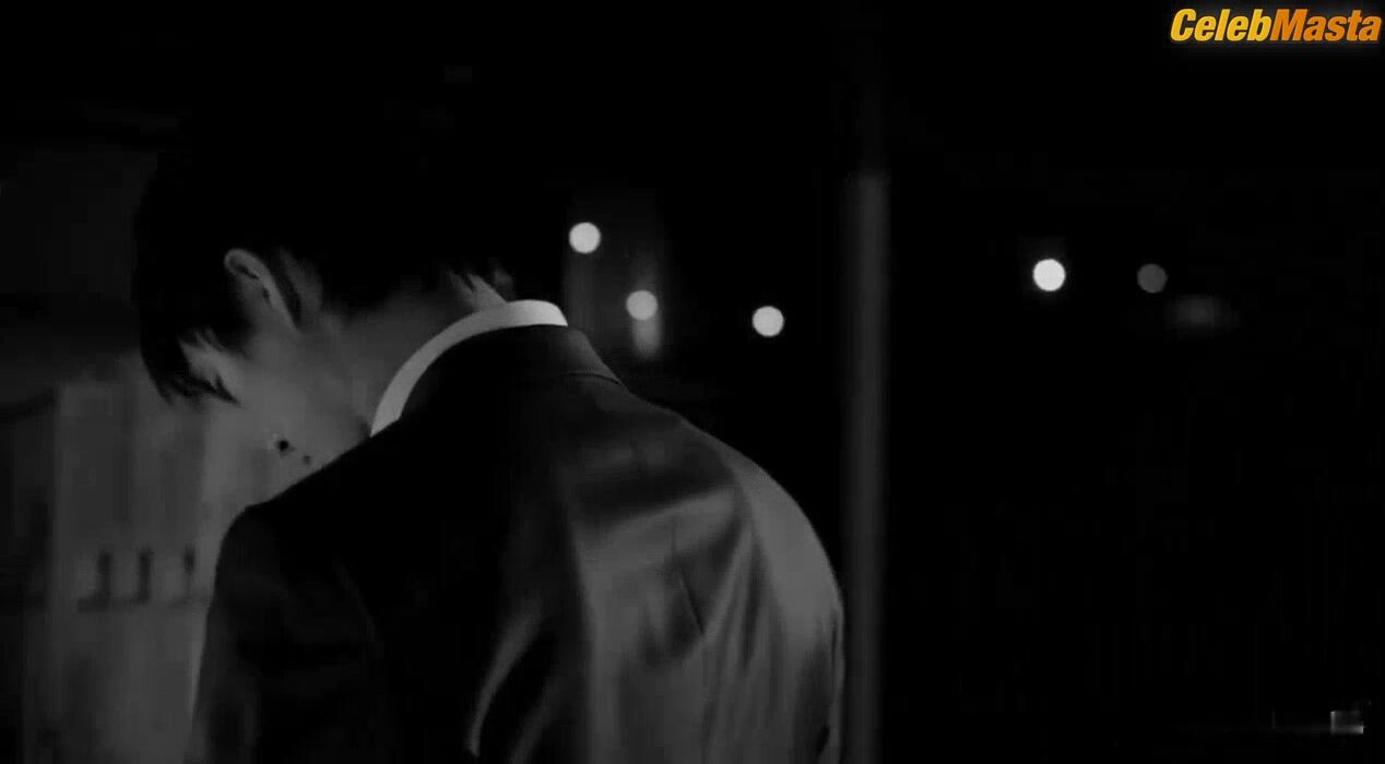 In-hye Oh Tits Scene From Red Vacance Black Wedding - Photo 1 of 5 photo 4