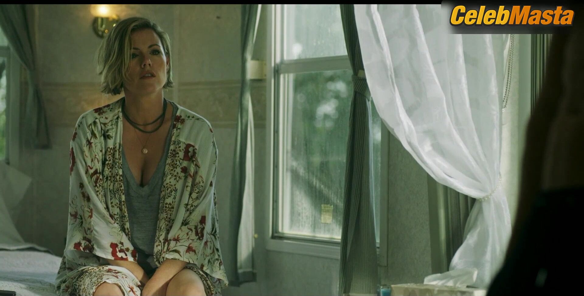 Kathleen Robertson ’s Sexy Scene From Northern Rescue - Photo 3 of 5 photo 4