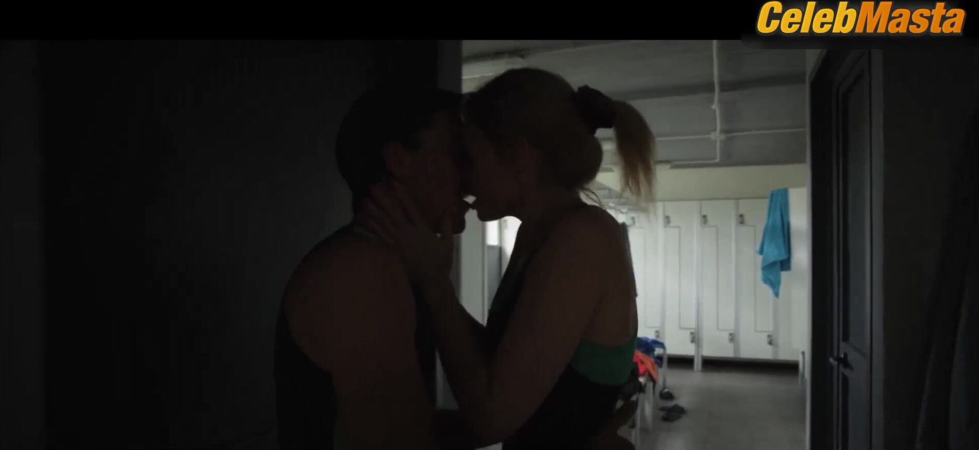 Kasia Smutniak ’s Sexy Scene From The Hummingbird - Photo 2 of 5 photo 1