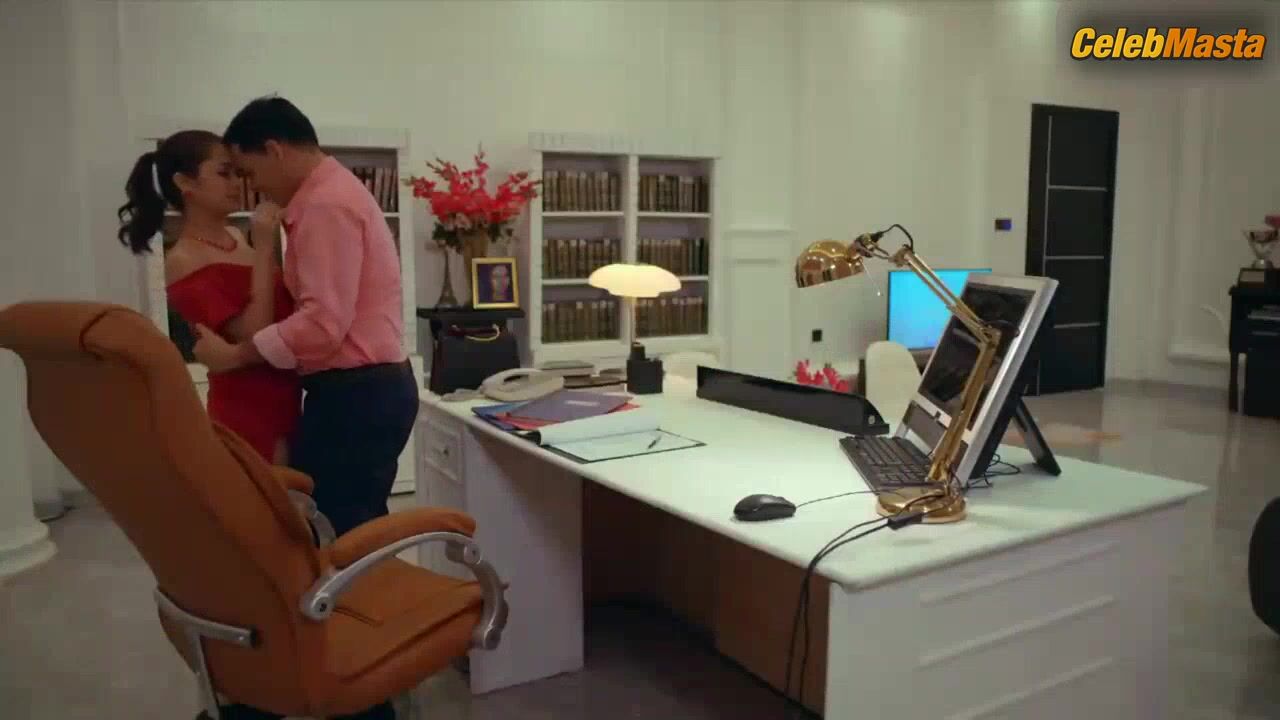 Jamilla Obispo ’s Booty, Boobs Scene In Wag Mong - Photo 1 of 5 photo 2