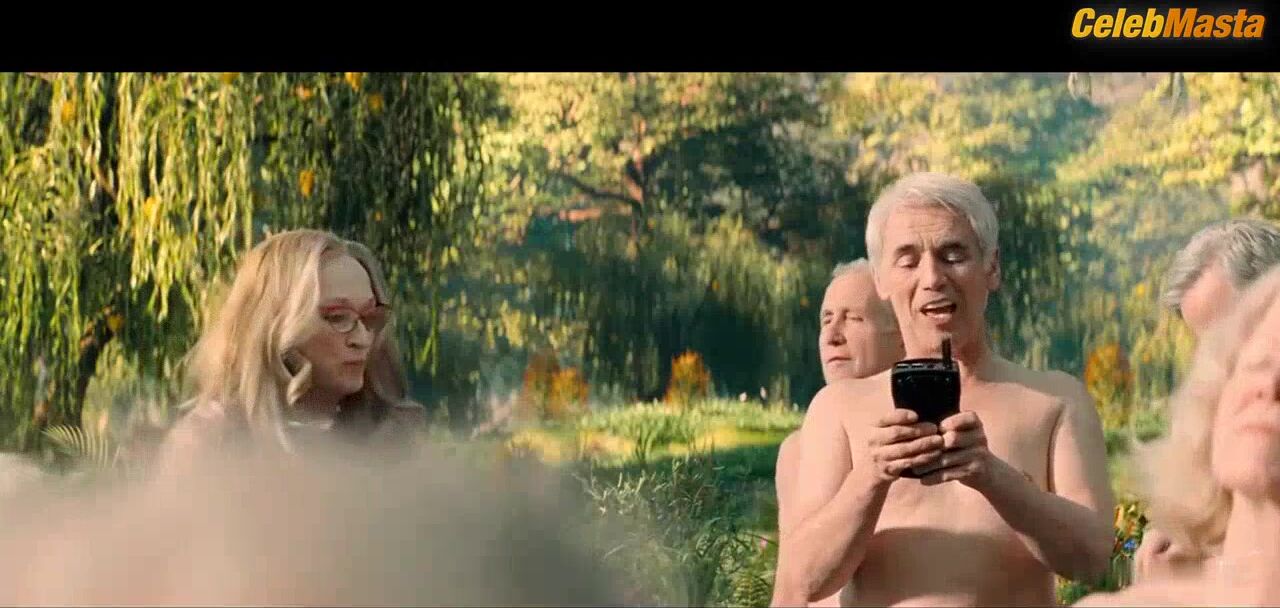 Meryl Streep ’s Booty, Tits Scene In Dont Look Up - Photo 2 of 5 photo 4