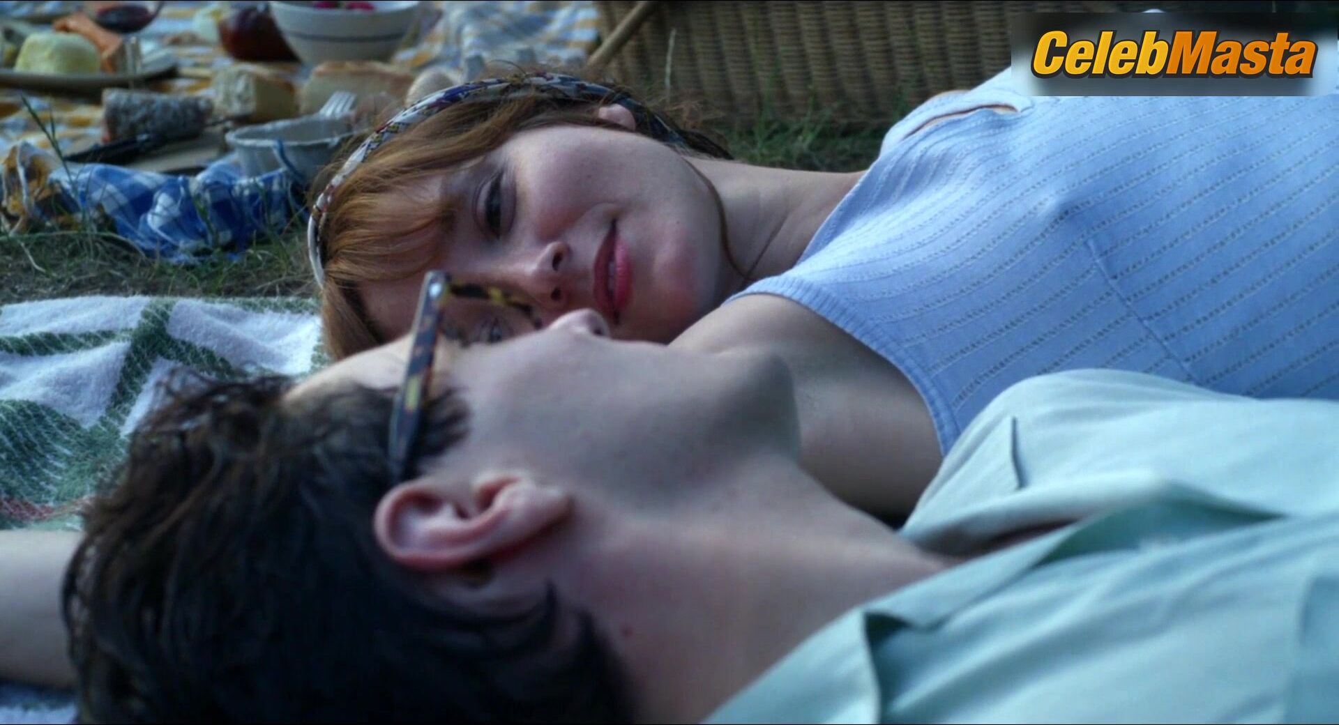 Anais Demoustier ’s Sexy Scene From Along Came Love - Photo 1 of 5 photo 2