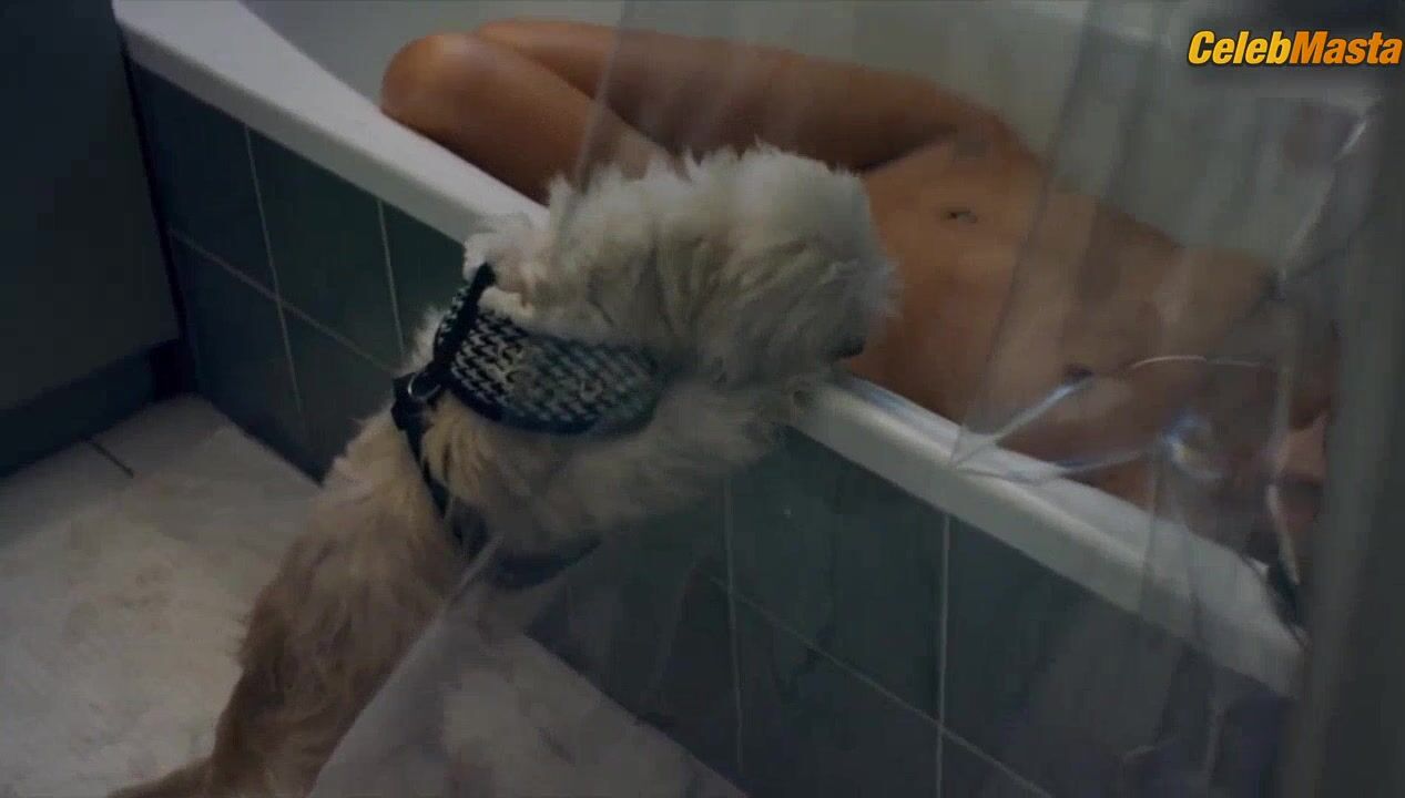 Viva Bianca Bares Butt, Boobs In Scene From X - Photo 2 of 5 photo 4