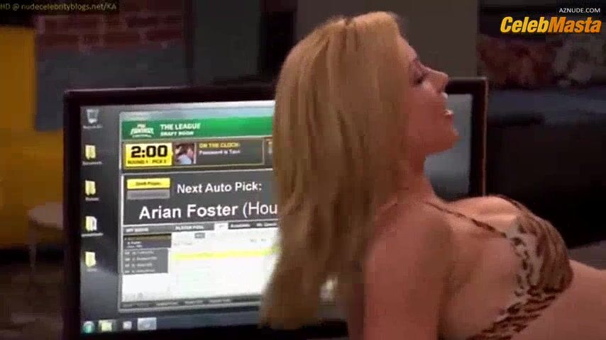 Kayden Kross Boobs, Bikini Scene In The League - Photo 1 of 5 photo 5