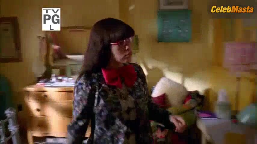 Becki Newton ’s Sexy Scene From Ugly Betty - Photo 1 of 5