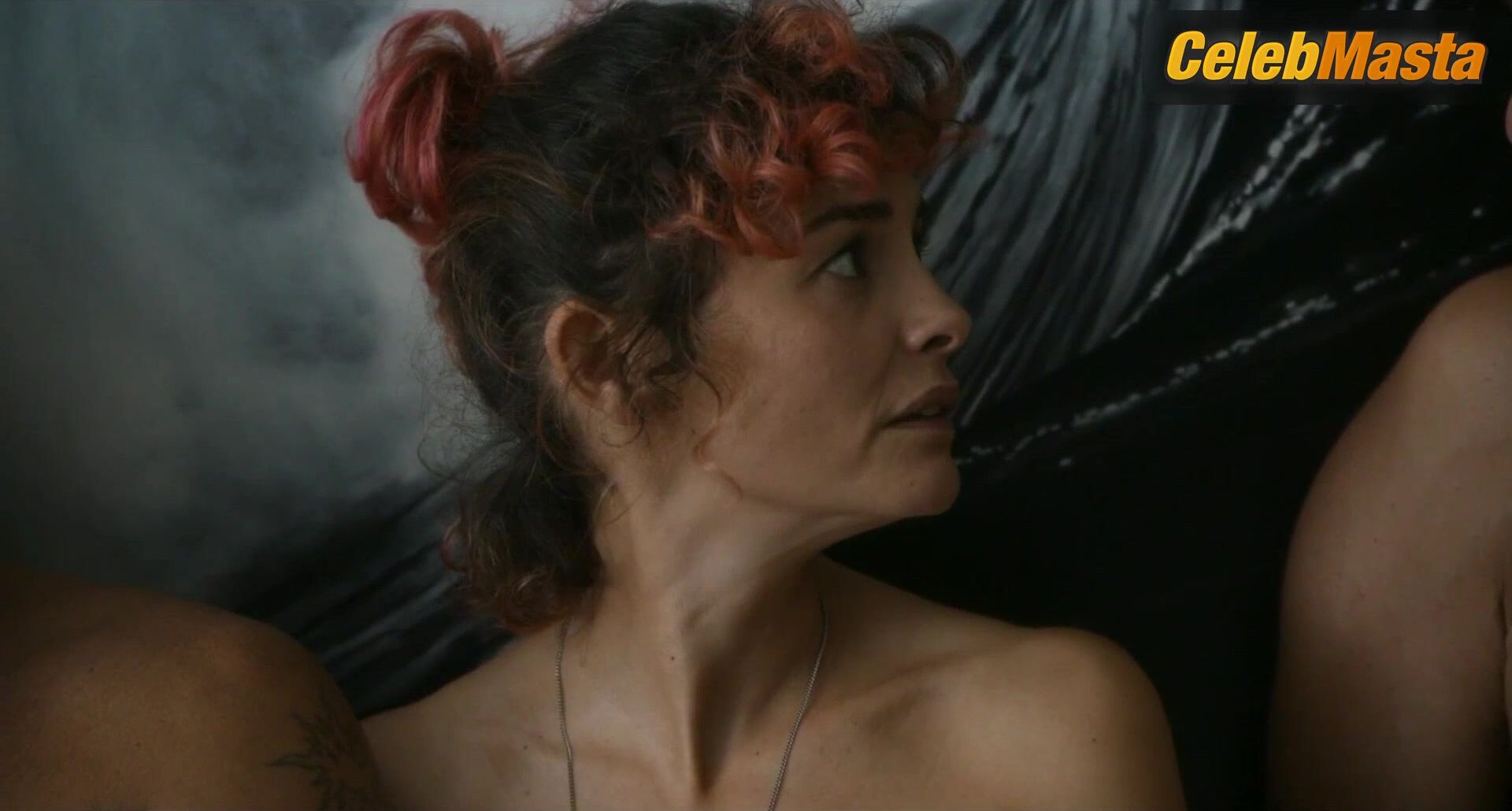 Audrey Tautou ’s Boobs Scene In The Jesus Rolls - Photo 2 of 5 photo 5