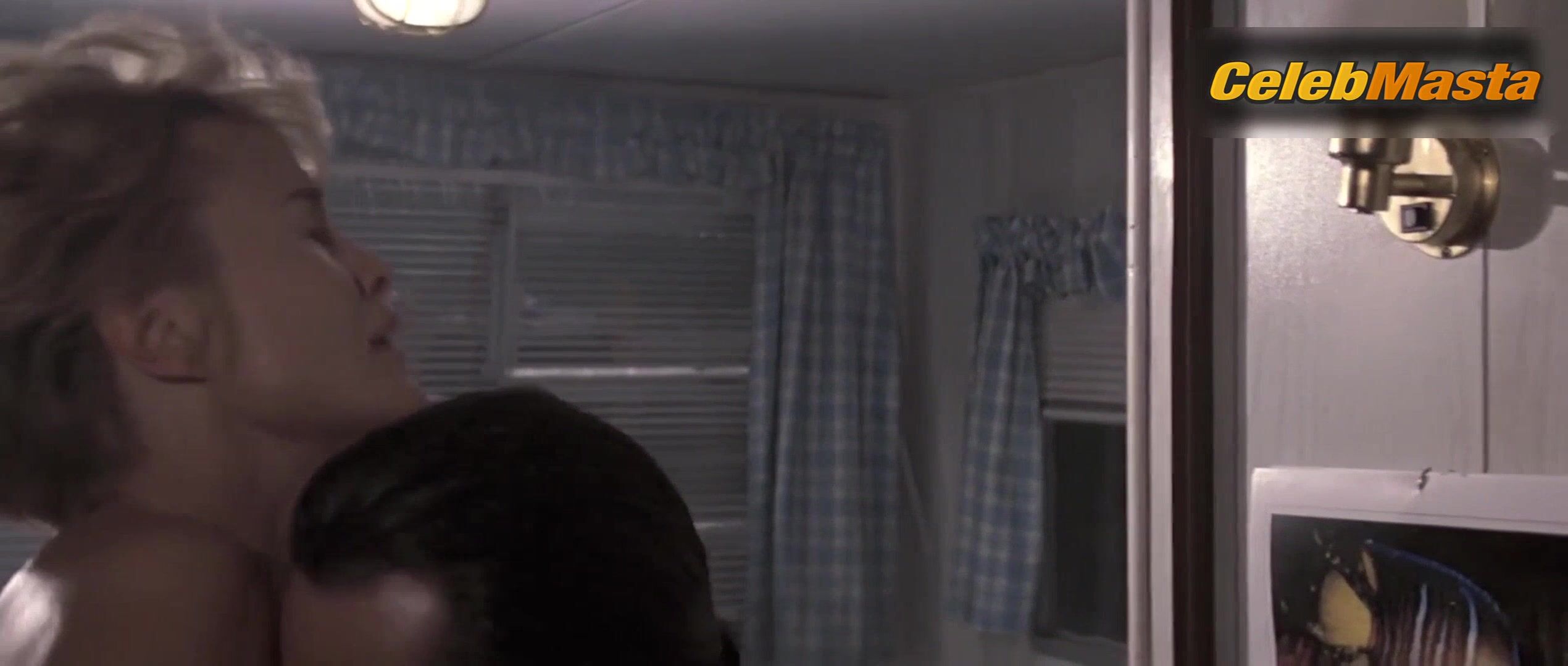 Jessica Lange ’s Tits Scene In Cape Fear - Photo 1 of 5 photo 5