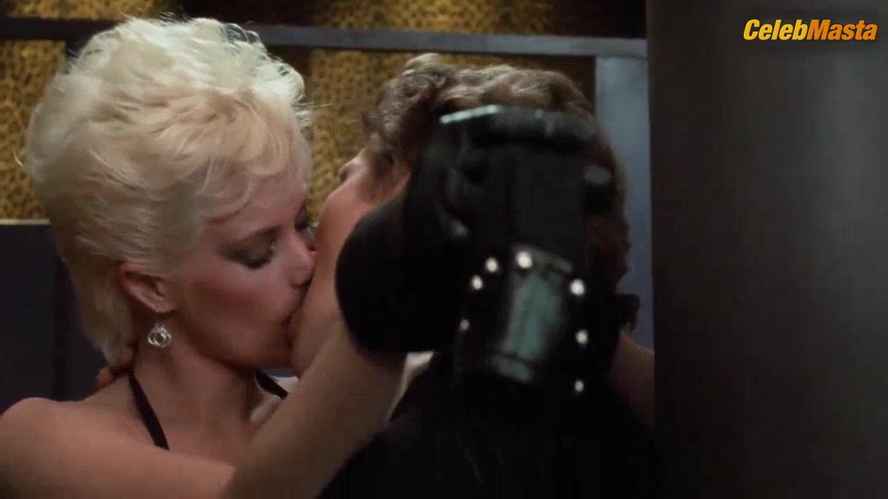 Melanie Griffith Reveals Booty And Tits Scene In Body Double - Photo 1 of 5 photo 5