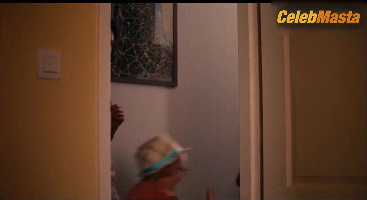 Laure Calamy Bares Booty, Boobs Scene In Ava - Photo 2 of 5 photo 5