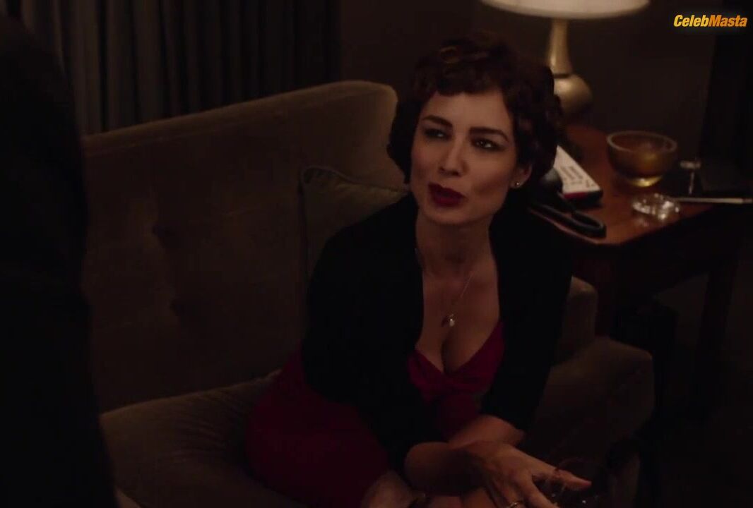 Berenice Marlohe ’s Tits Scene In Twin Peaks - Photo 1 of 5 photo 5