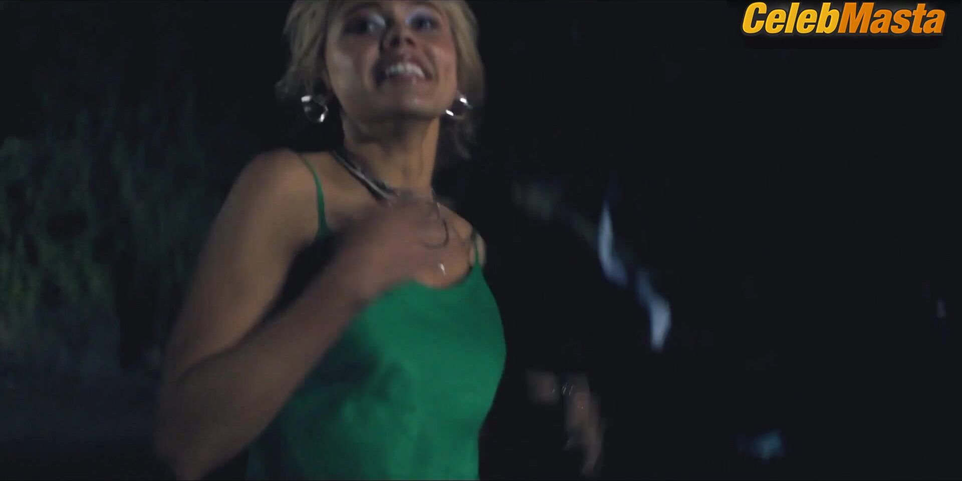 Annalisa Cochrane Swimsuit Scene From One Of Us Is Lying - Photo 1 of 5 photo 2