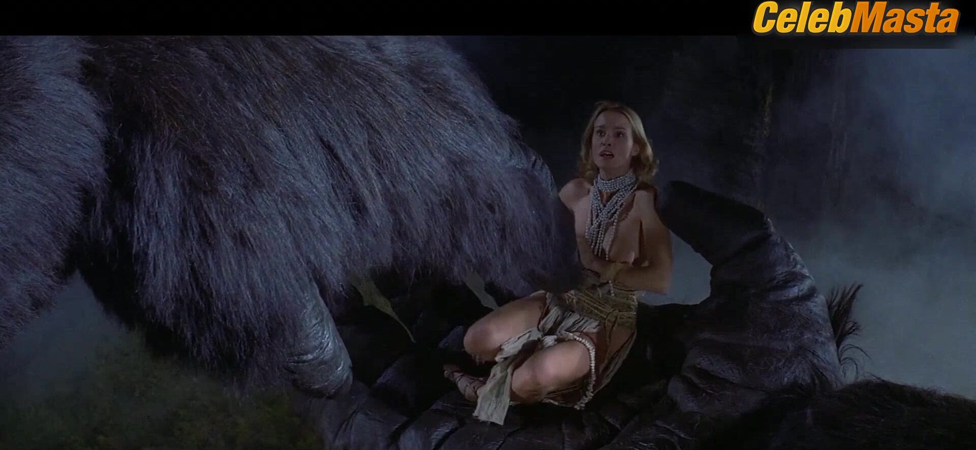 Jessica Lange Tits Scene From King Kong - Photo 1 of 5