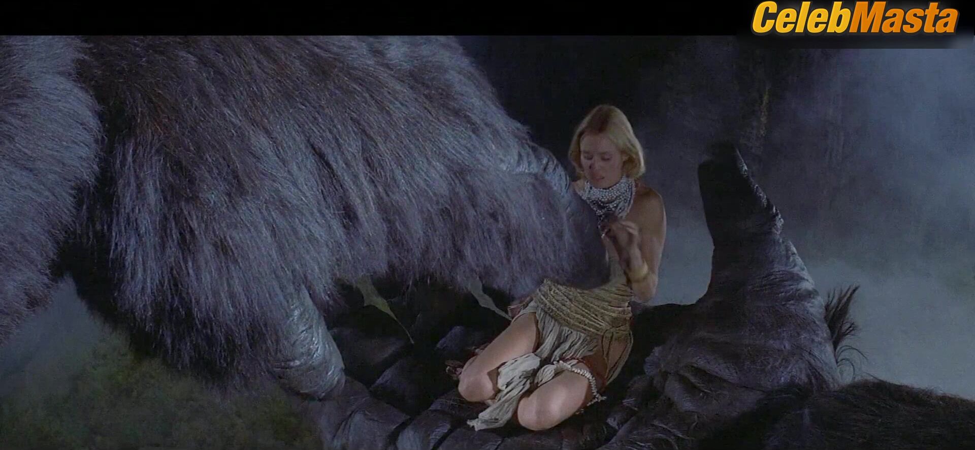 Jessica Lange Tits Scene From King Kong - Photo 1 of 5 photo 2