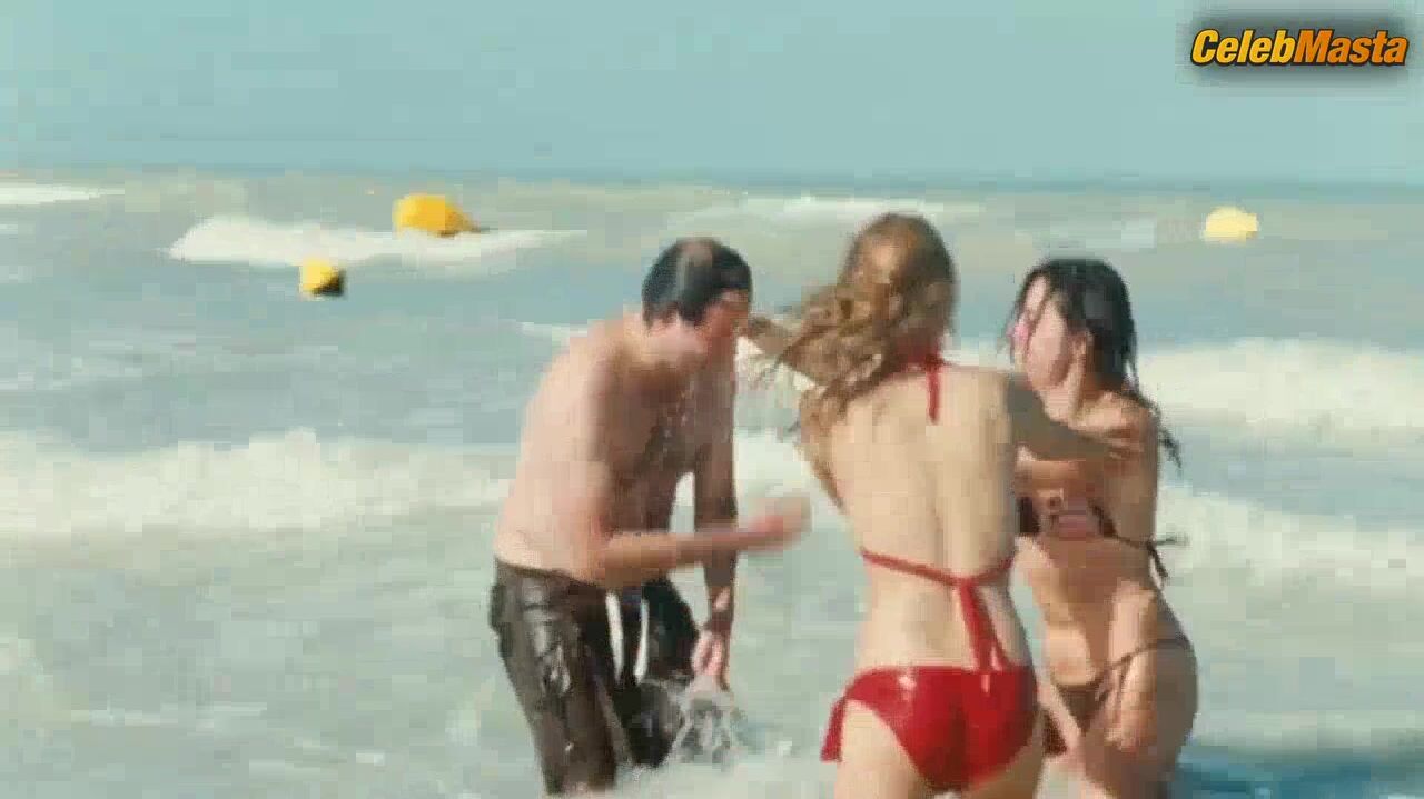 Constance Rousseau And Laure Calamy Booty, Tits Scene From A - Photo 2 of 5 photo 1