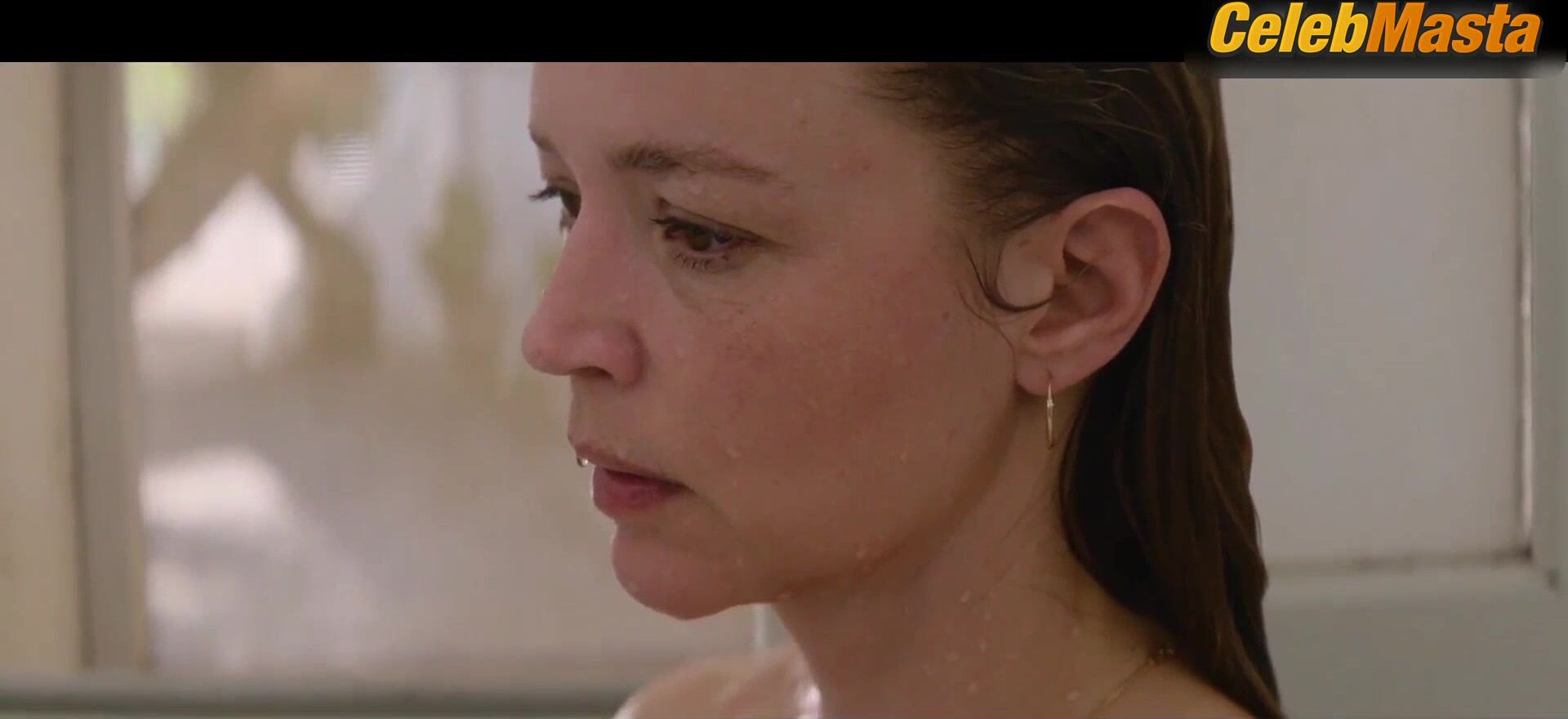 Virginie Efira Bares Ass, Tits Scene In Les Enfants Des - Photo 2 of 5 photo 5
