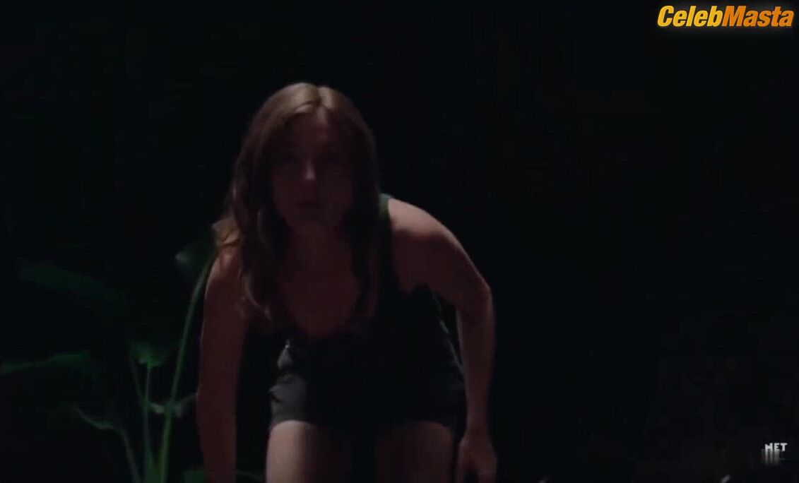Renate Reinsve Booty, Tits Scene From The Worst Person In - Photo 1 of 5 photo 5