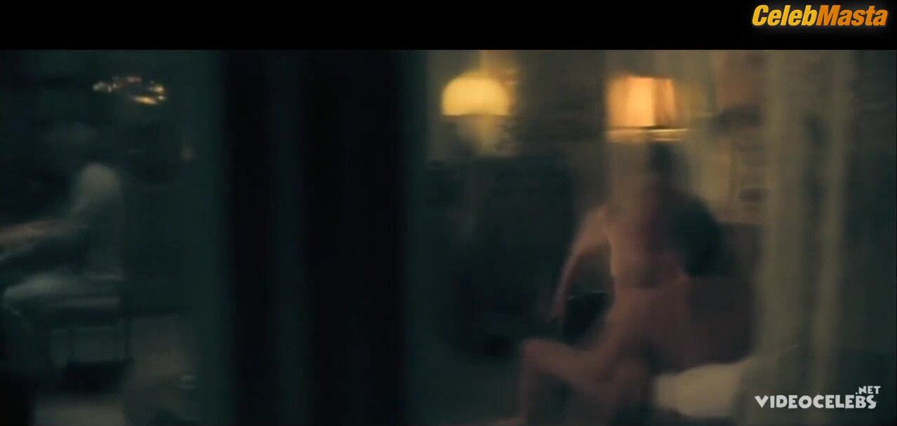Virginie Efira Ass And Boobs Scene In Lui - Photo 2 of 5 photo 5