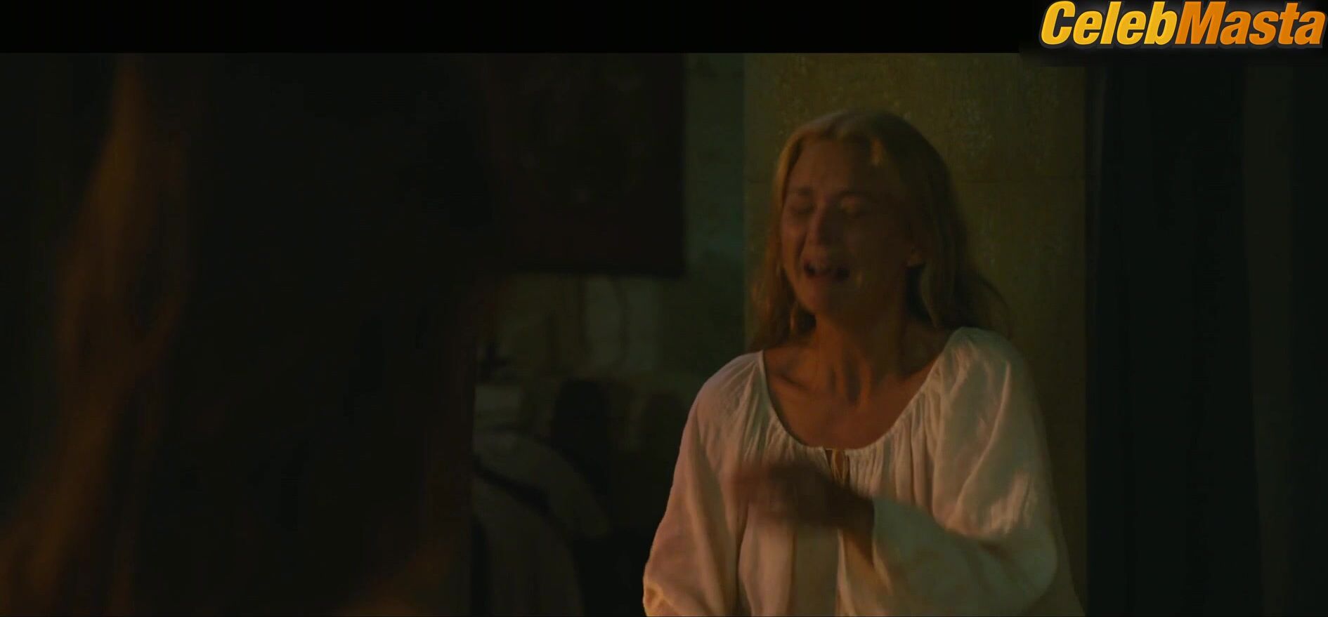 Daphne Patakia Virginie Efira And Expose Tits, Lesbian - Photo 4 of 5 photo 5