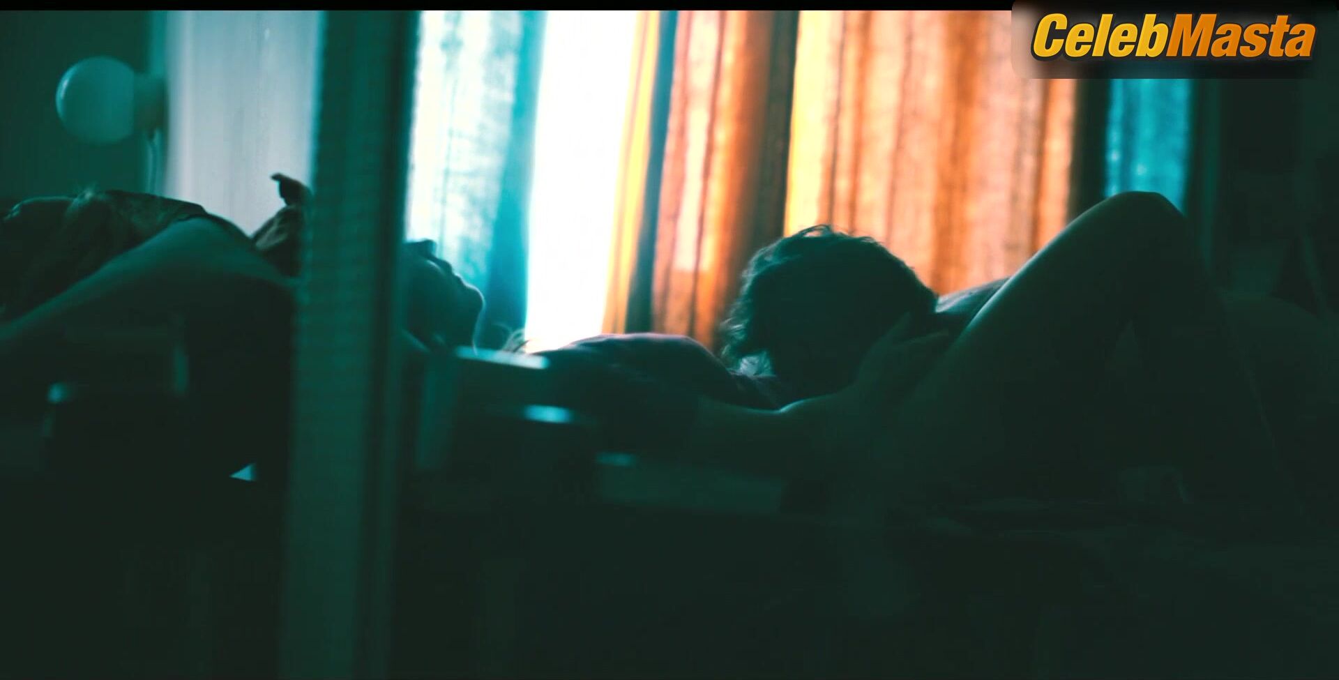 Virginie Efira Sex Scene From Everything Is Fine - Photo 2 of 5 photo 5