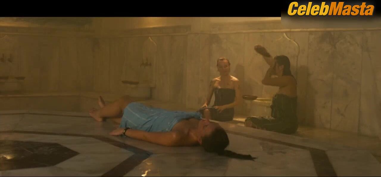 Diane Kruger Sexy Body Scene In In The Fade - Photo 1 of 5 photo 4