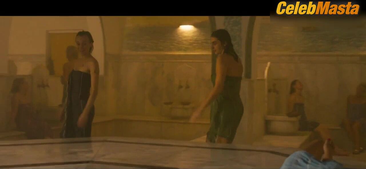 Diane Kruger Sexy Body Scene In In The Fade - Photo 1 of 5 photo 5