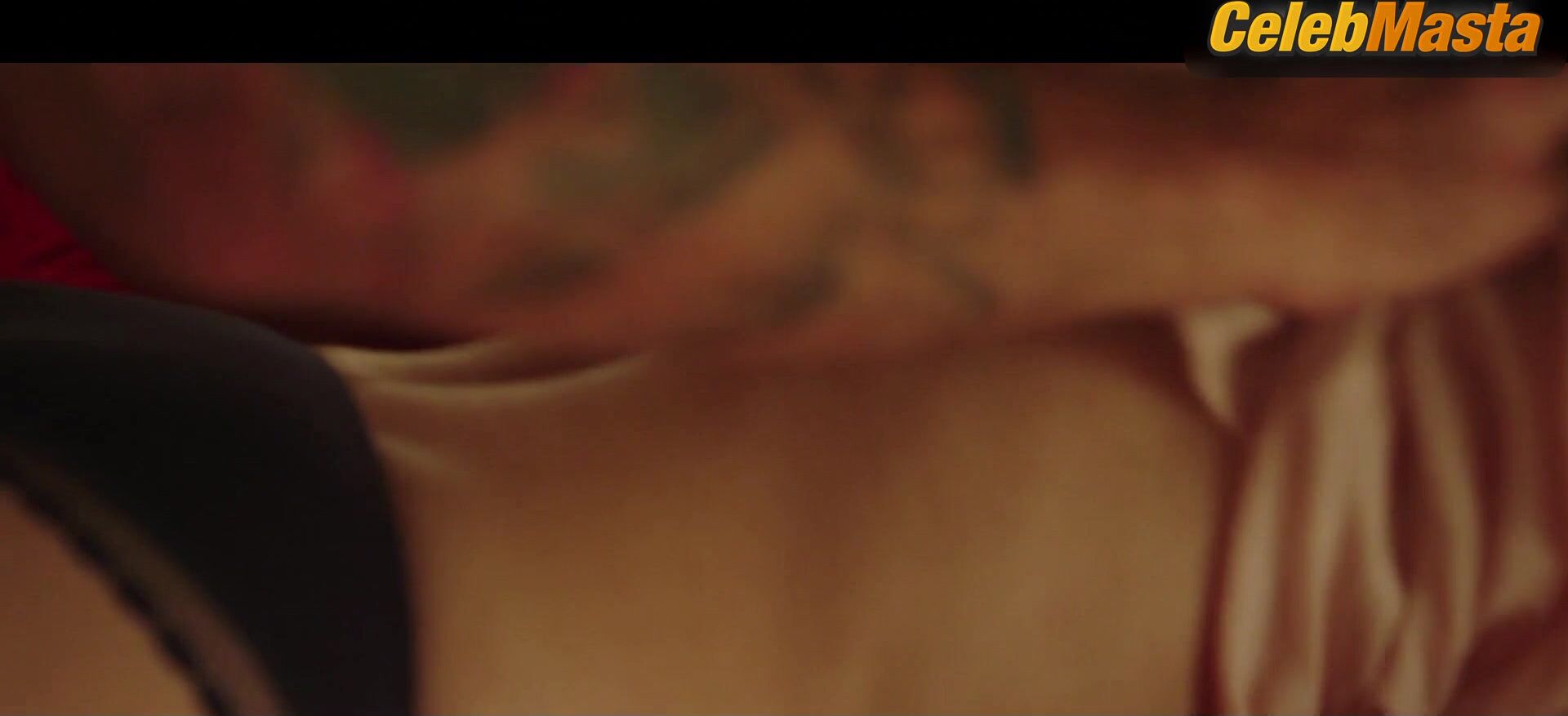Diane Kruger Booty, Underwear Scene In All That Divides Us - Photo 2 of 5 photo 1