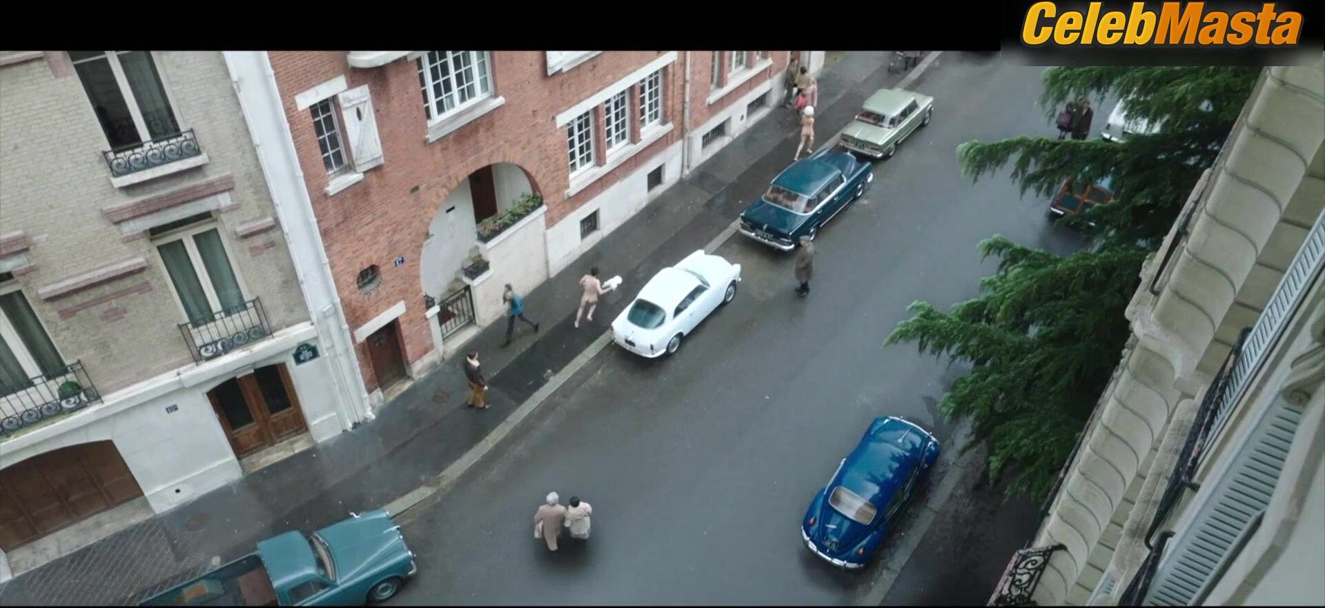 Virginie Efira Tits, Ass Scene From Waiting For Bojangles - Photo 2 of 5