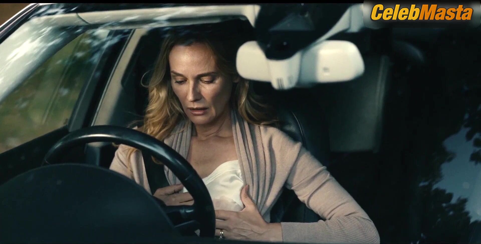 Diane Kruger Reveals Sex Scene In Little Disasters - Photo 1 of 5