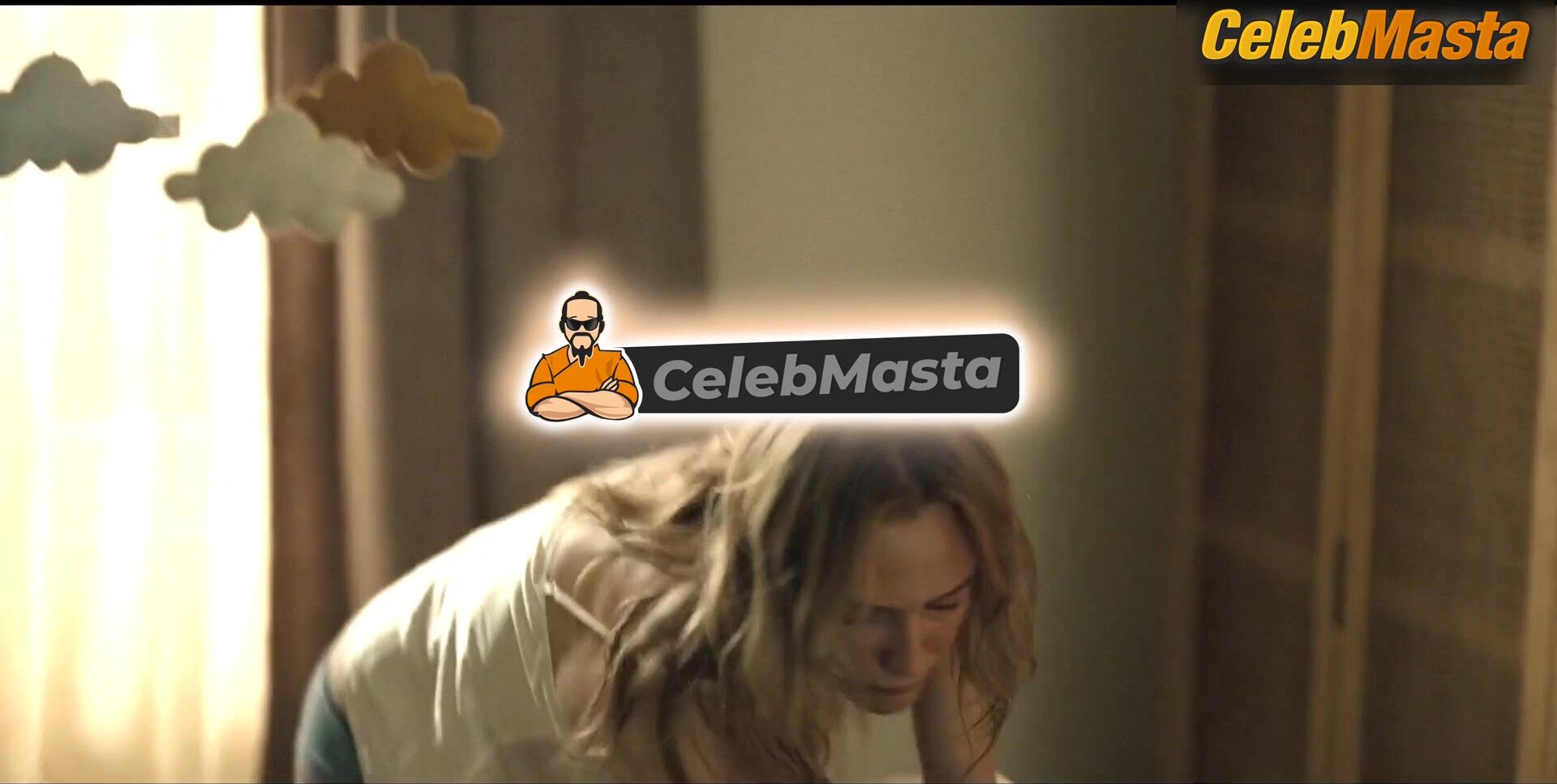 Diane Kruger Underwear, Tits Scene From Little Disasters - Photo 1 of 5 photo 2