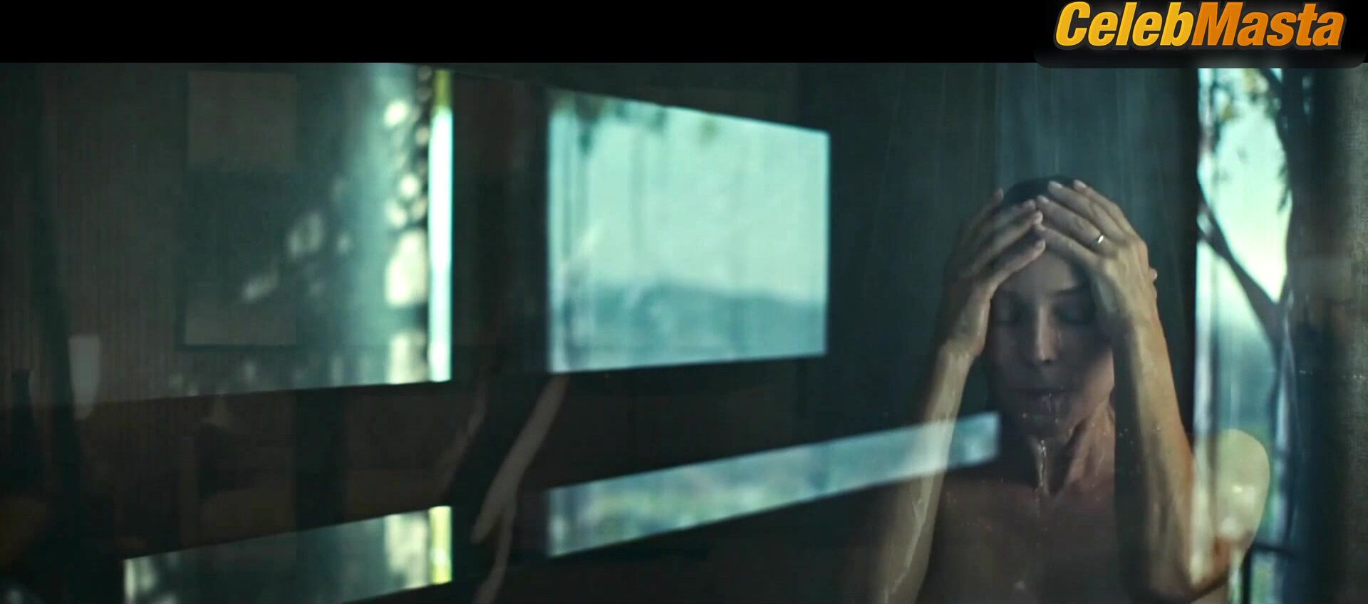 Diane Kruger Reveals Sex Scene In Visions - Photo 2 of 5 photo 1