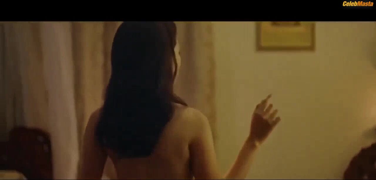 Cara Gonzales Bares Tits Scene In Hugas - Photo 2 of 5