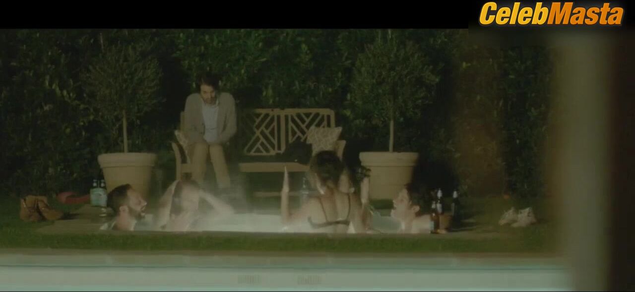 Jenny Slate Underwear Scene From Joshy - Photo 2 of 5 photo 5