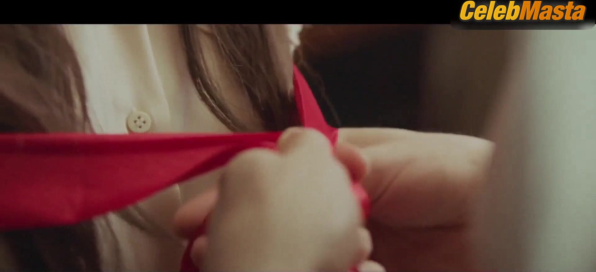 Anna Chipovskaya Sex Scene From Kto-nibud Videl Moyu - Photo 2 of 5