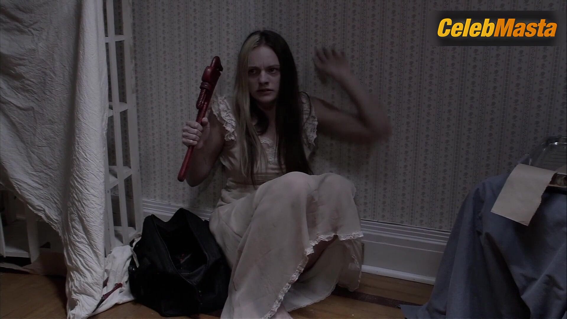 Elisabeth Moss Sex Scene From The Attic - Photo 1 of 5 photo 5