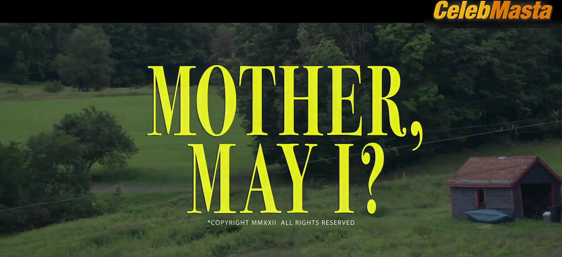 Holland Roden Shows Tits In Bikini Scene, Mother, May I? - Photo 1 of 5