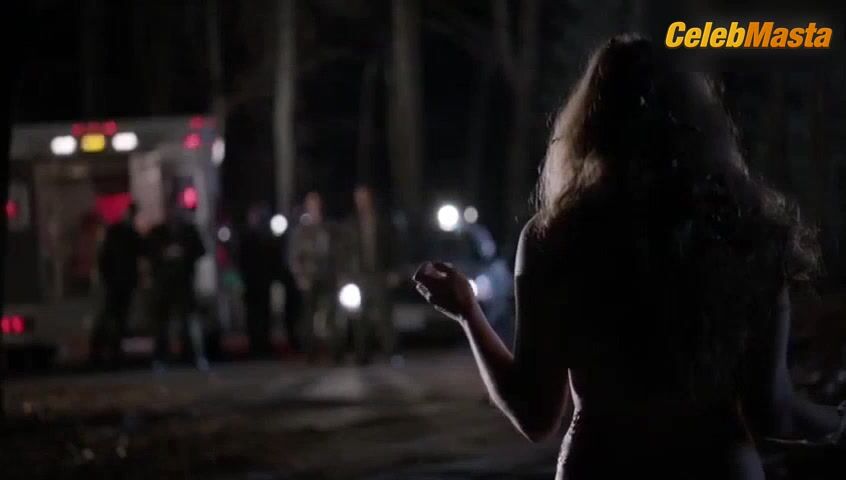 Holland Roden Reveals Sex Scene In Teen Wolf - Photo 1 of 5 photo 5
