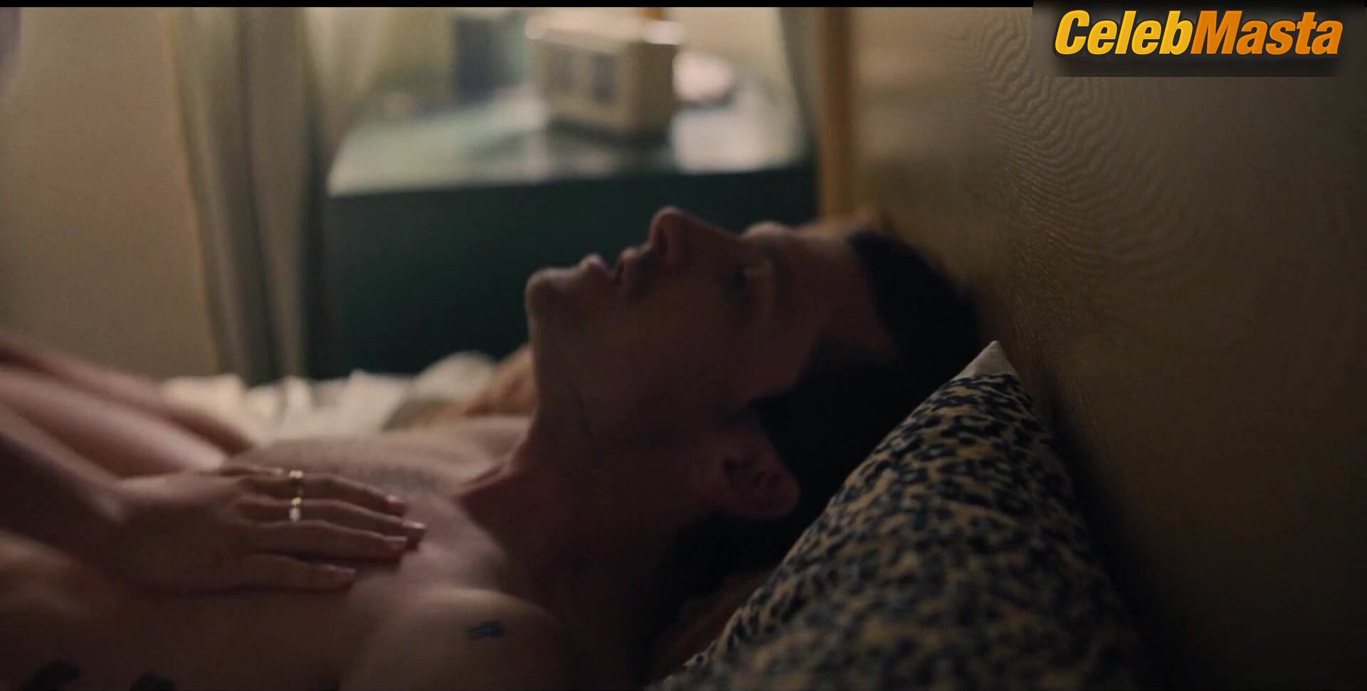 Rachel Sennott ’s Boobs, Butt Scene In I Love La - Photo 2 of 5 photo 1