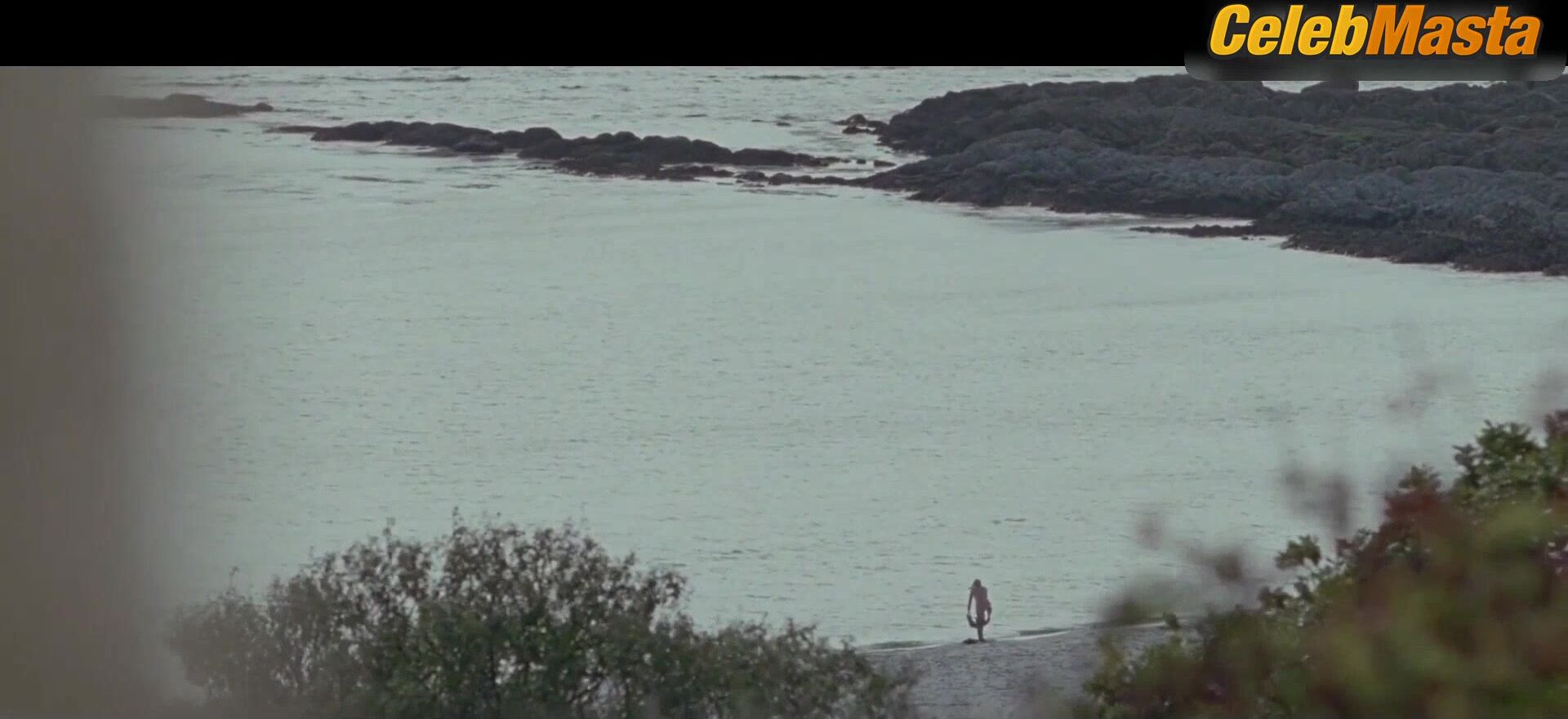 Jodie Comer Boobs, Booty Scene In The End We Start From - Photo 1 of 5 photo 2
