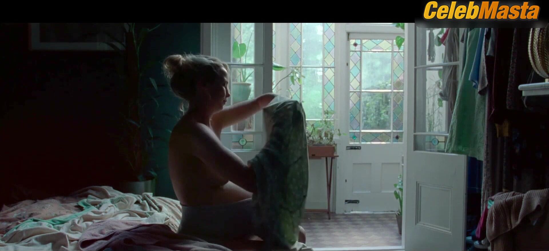 Jodie Comer ’s Tits, Underwear Scene In The End We - Photo 2 of 5