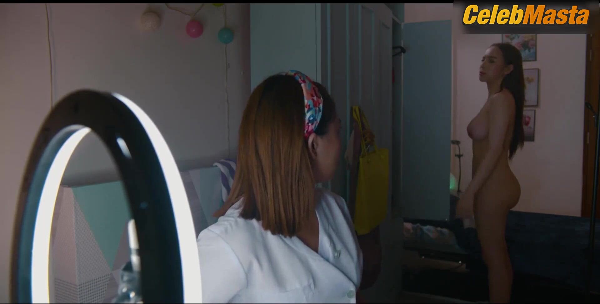 Julia Bersana Shows Butt, Breasts Scene In Lovely Ladies - Photo 1 of 5 photo 2