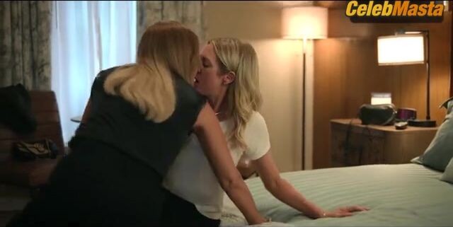 Brittany Snow Malin Akerman And ’s Lesbian Scene - Photo 1 of 5 photo 2