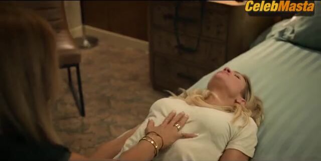 Brittany Snow Malin Akerman And ’s Lesbian Scene - Photo 1 of 5 photo 4