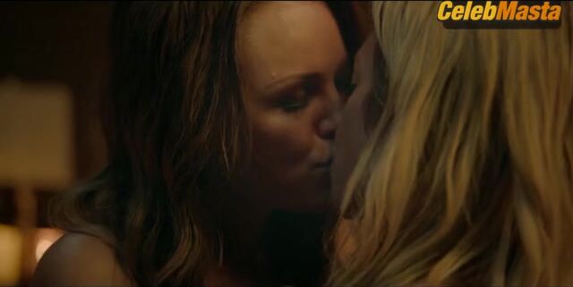 Brittany Snow Malin Akerman And Tits, Lesbian Scene From - Photo 1 of 5 photo 3