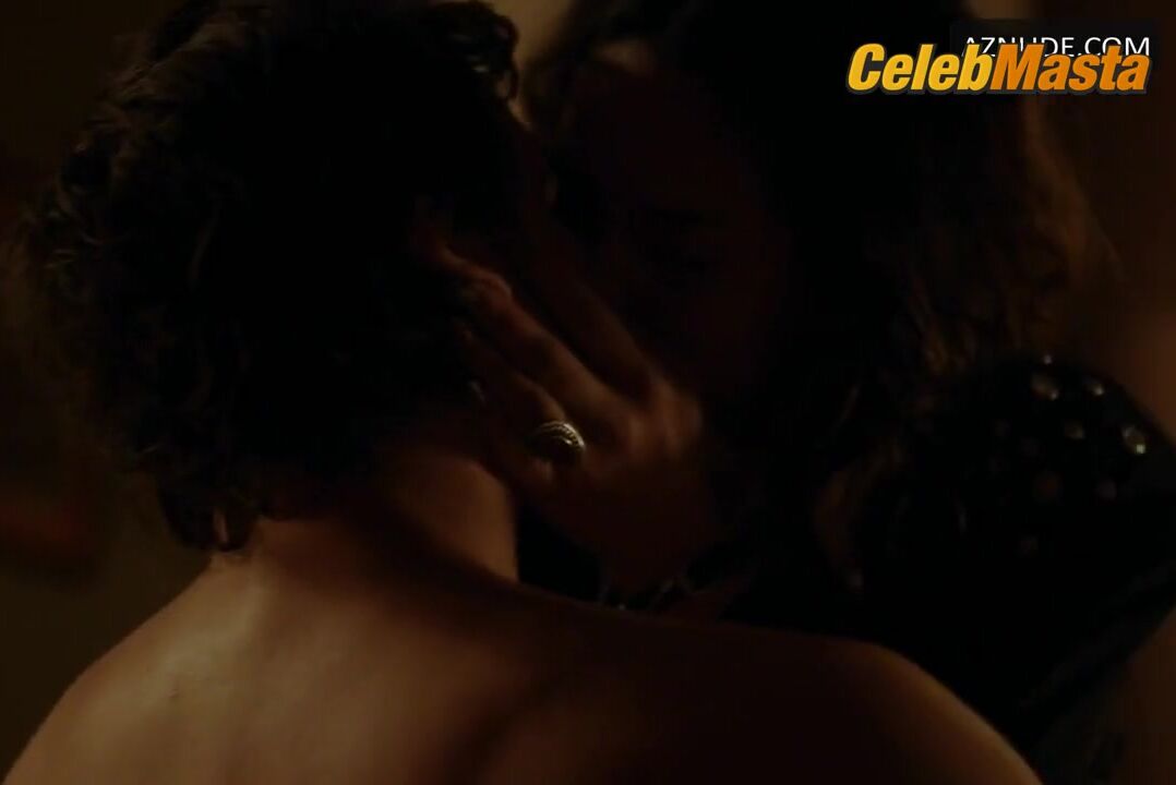 Ana De La Reguera Booty, Tits Scene In Narcos - Photo 2 of 5 photo 5