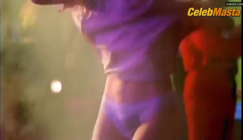 Ana De La Reguera Tits Scene From Ladies Night - Photo 2 of 5