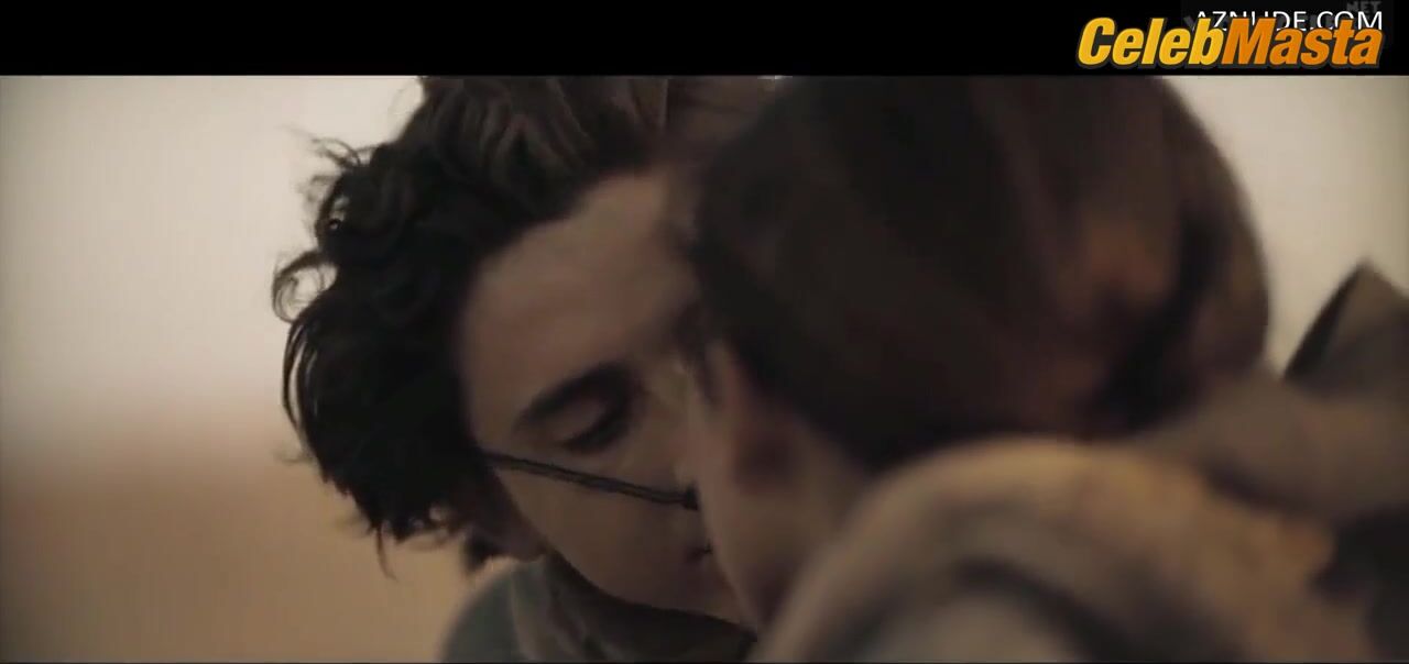 Zendaya Hot Scene From Dune Part Two - Photo 1 of 5 photo 3