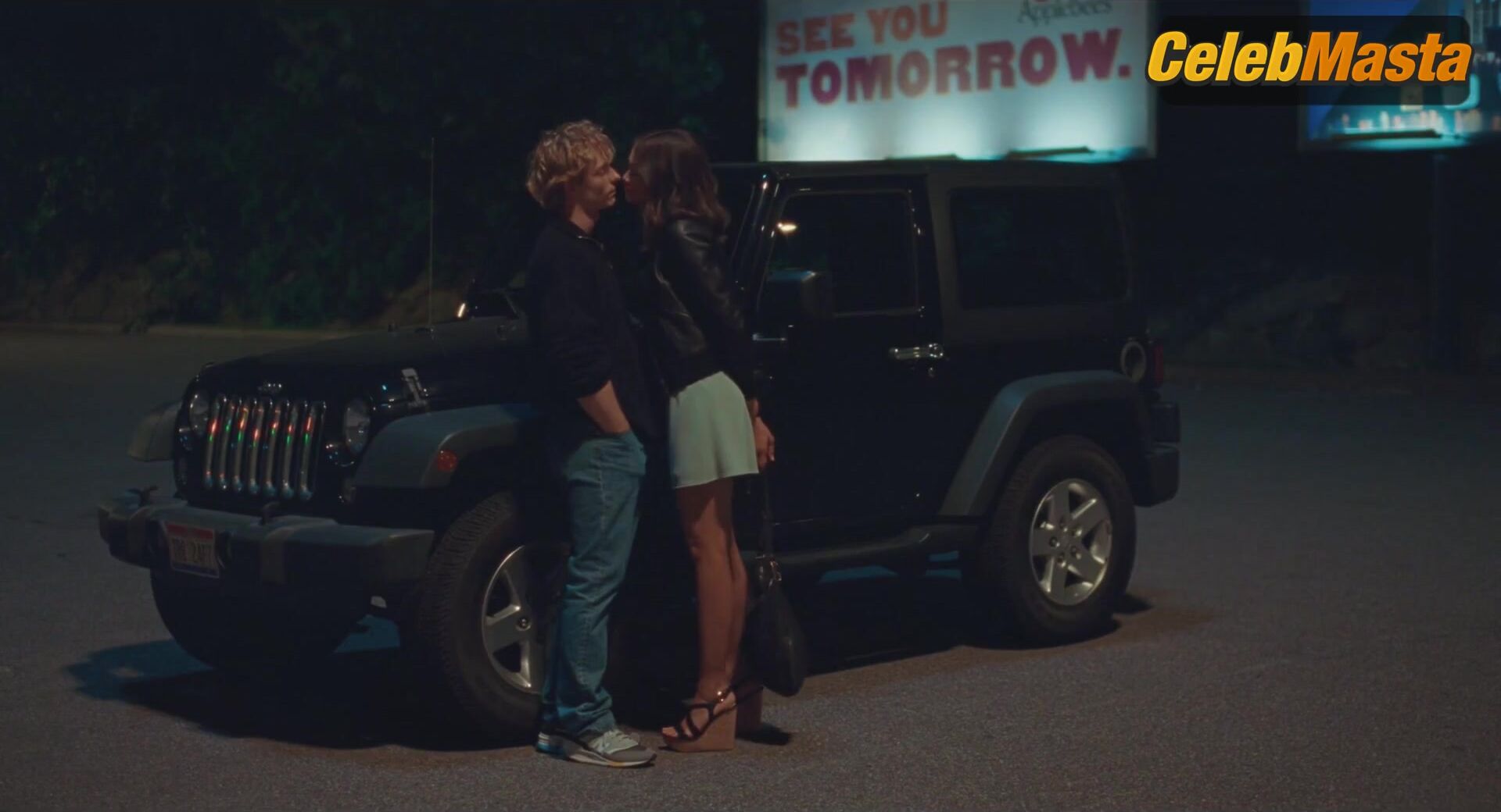 Zendaya Shows Boobs Scene In Challengers - Photo 2 of 5