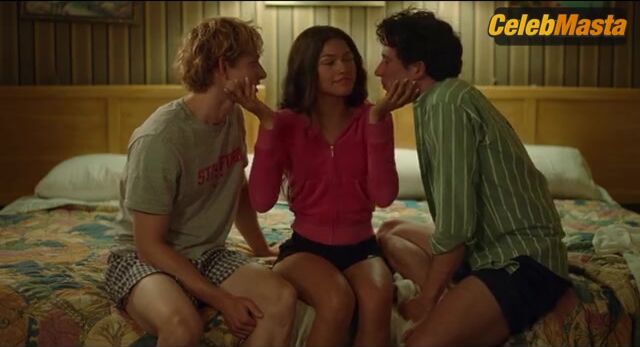 Zendaya ’s Sexy Scene From Challengers - Photo 2 of 5 photo 3