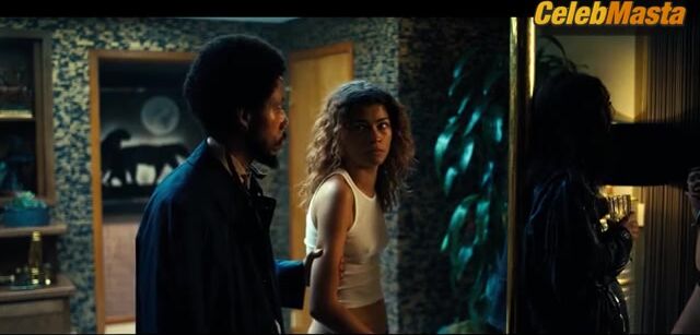 Emma Kotos Zendaya And Swimsuit, Tits Scene In Euphoria - Photo 1 of 5 photo 5