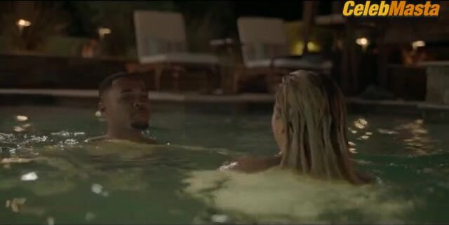 Brittany Snow Malin Akerman And Swimsuit, Tits Scene From - Photo 1 of 5 photo 5